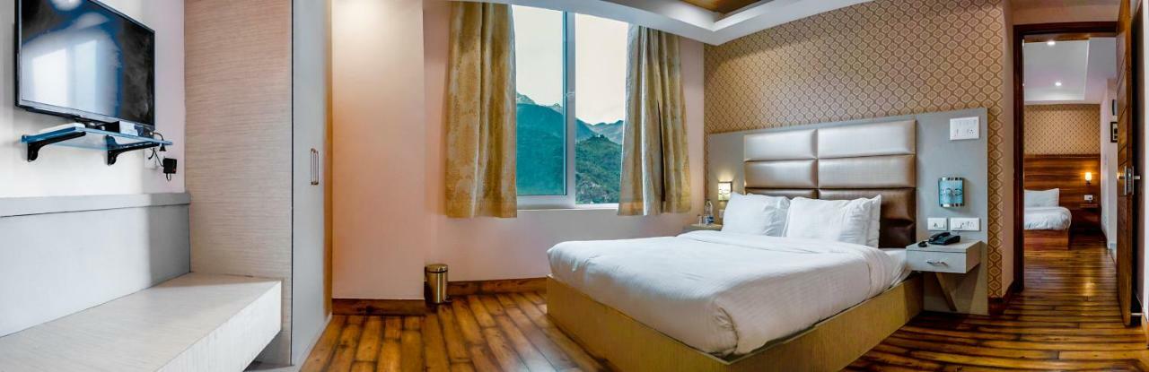 Hotel Inclover-A Peaceful Retreat Dharamshala Exterior foto